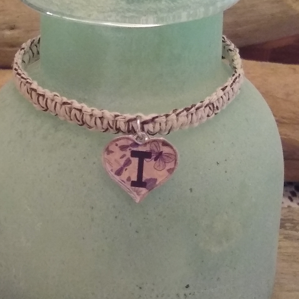Hemp bracelet with I charm